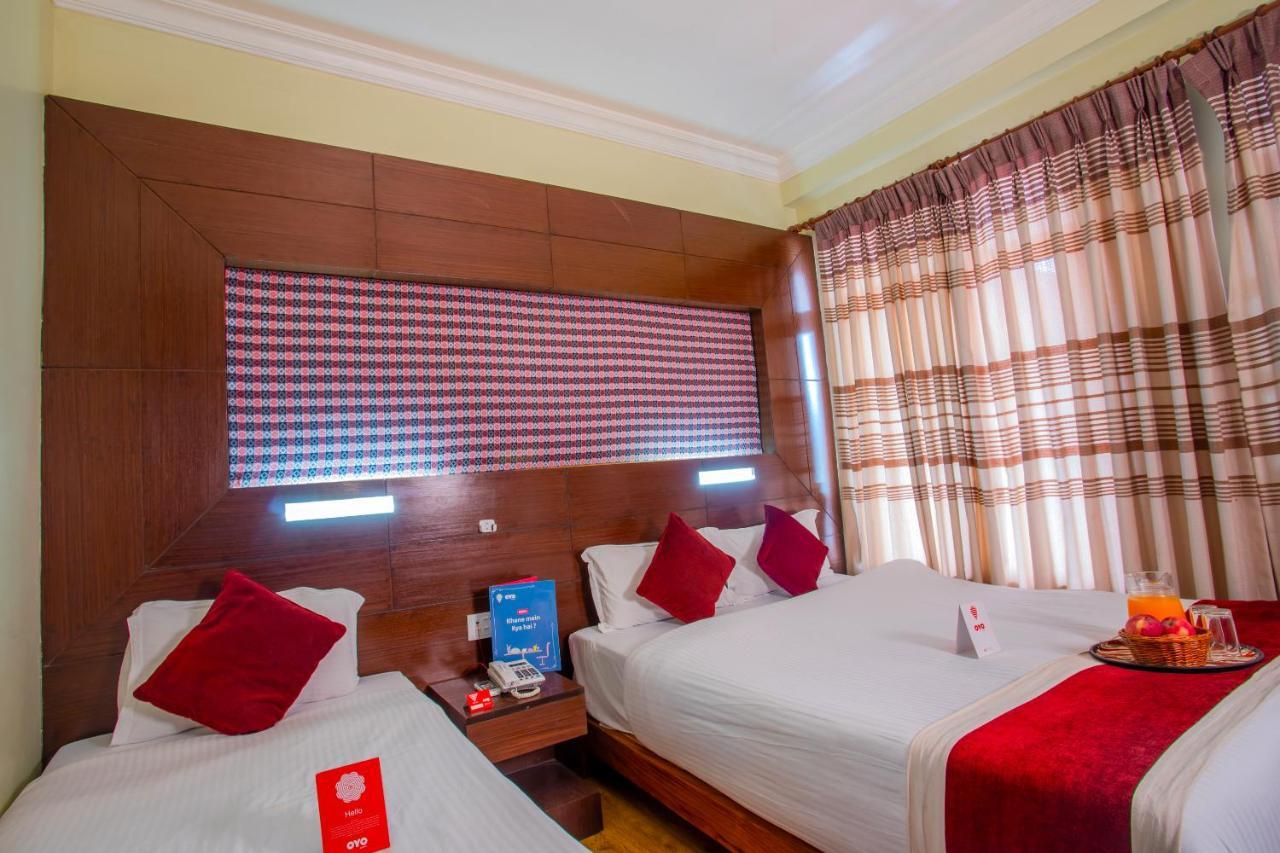 Hotel Snowland 포카라 외부 사진