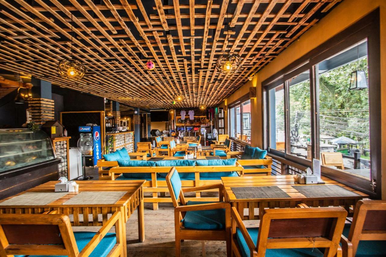 Hotel Snowland 포카라 외부 사진